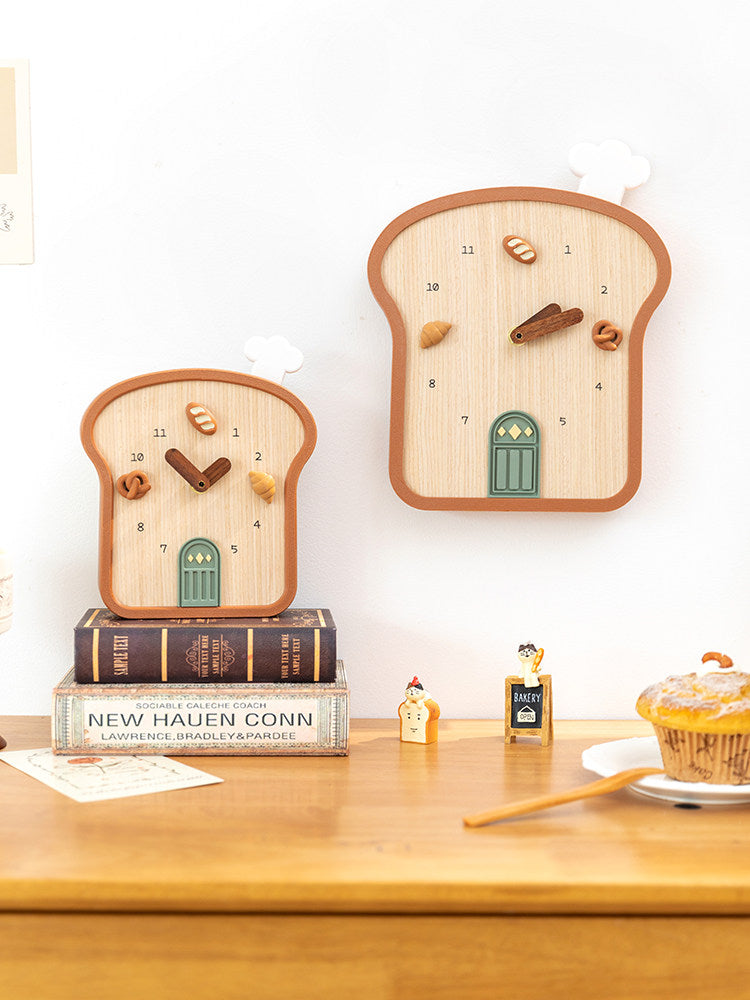 Cute Toast Shaped Desktop Wall Clock 🍞