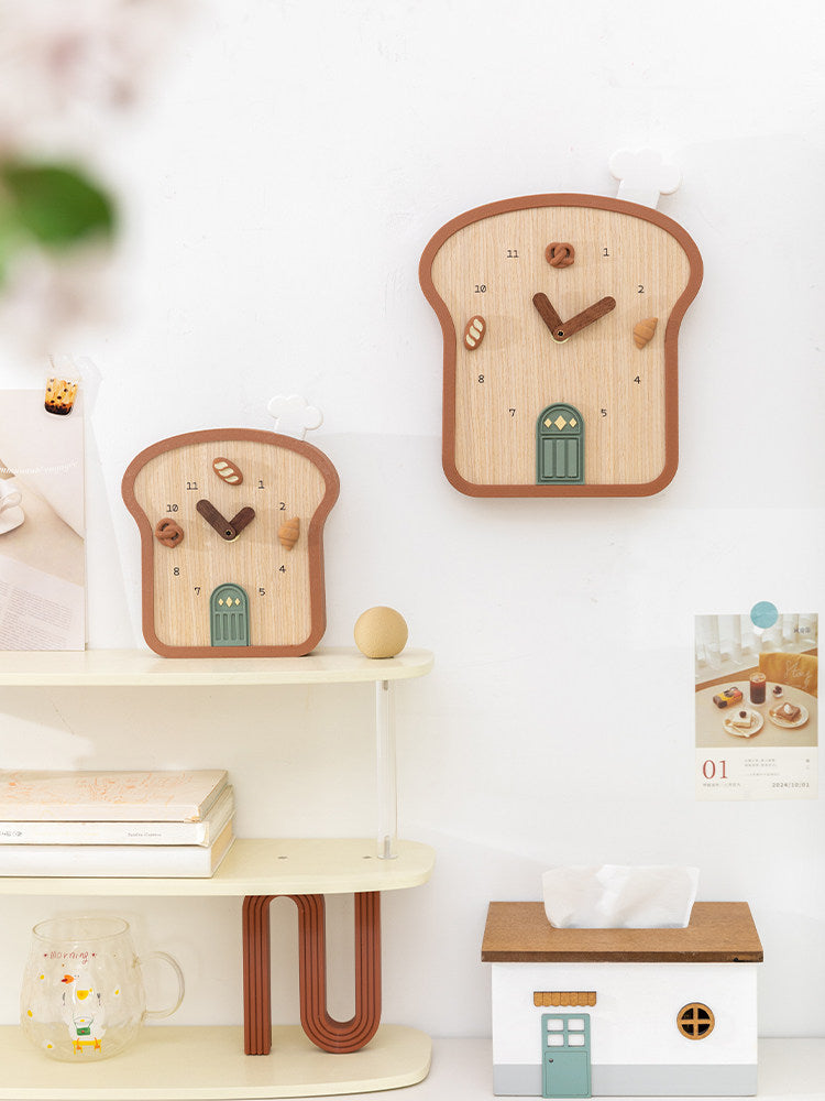 Cute Toast Shaped Desktop Wall Clock 🍞
